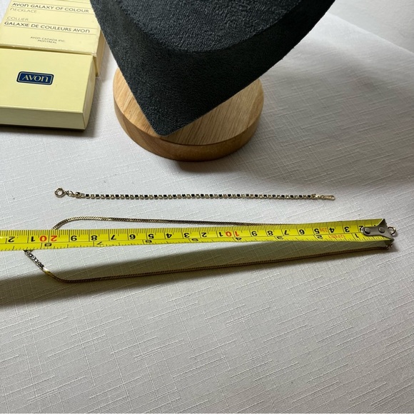 New Avon GALAXY OF COLOR Gold-tone V-Necklace & Tennis Bracelet - Picture 7 of 8